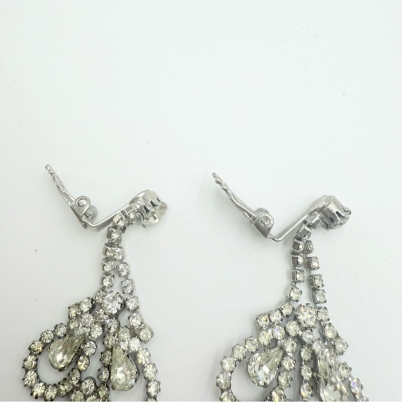 Vintage Clear Crystal Floral Shaped Bib Necklace Clip on Earrings Sets - Picture 7 of 12